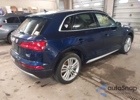 2018 Audi Q5 2.0T Premium/2.0T Tech Premium z USA, uszkodzony, nr VIN WA1BNAFY4J2016053